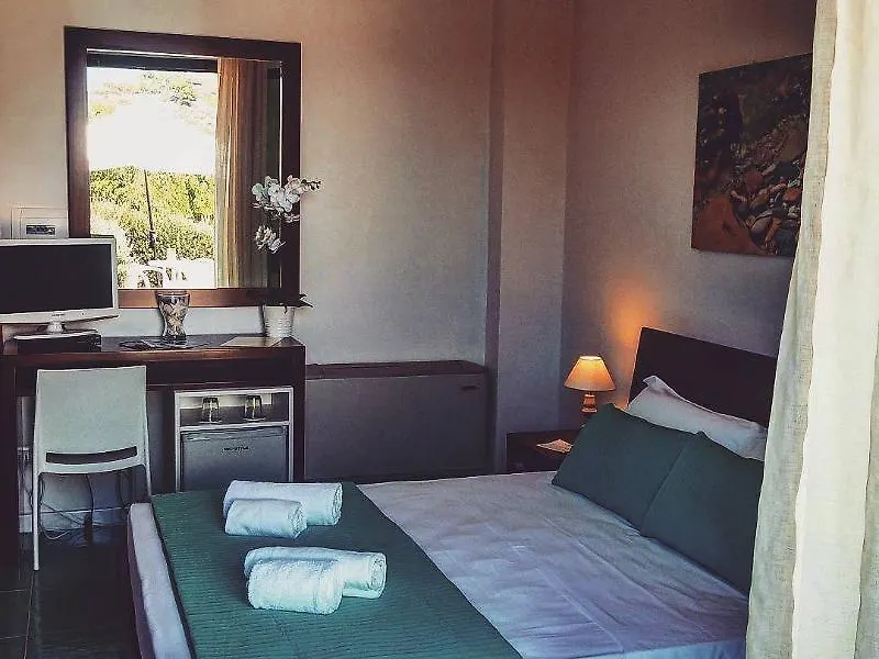 ** Resort Borgo Giallonardo Wine Relais Italy