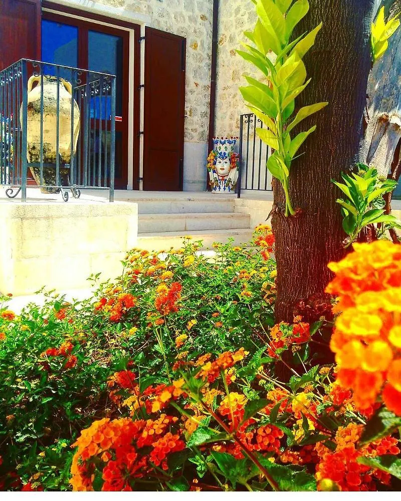 Borgo Giallonardo Wine Relais Realmonte