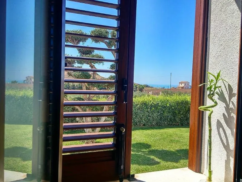 Borgo Giallonardo Wine Relais Italy
