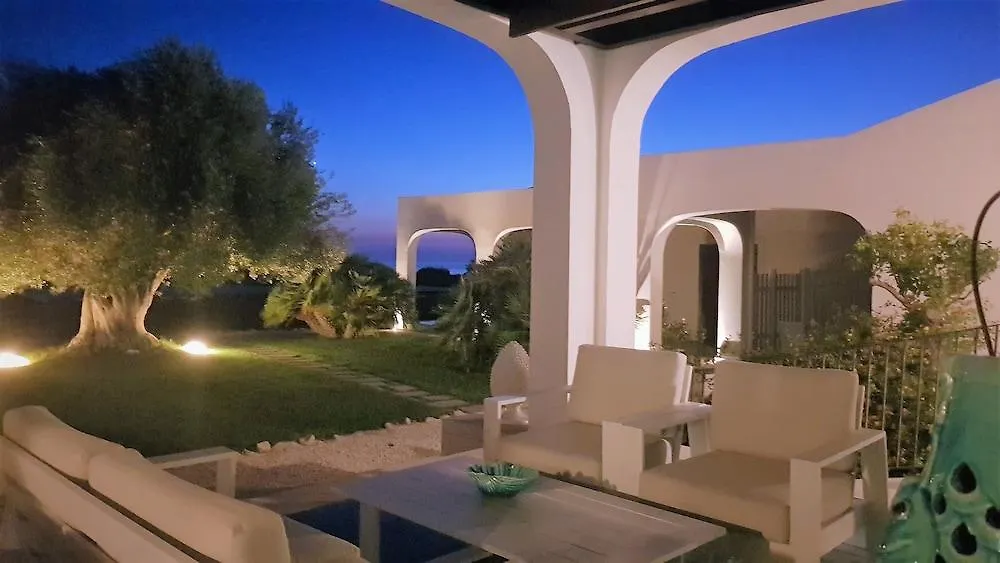 ** Resort Borgo Giallonardo Wine Relais Italy